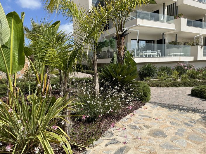 Image No.26-2 Bed Apartment for sale