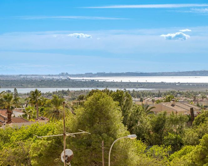 Image No.23-4 Bed Villa for sale