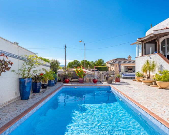 Image No.27-4 Bed Villa for sale