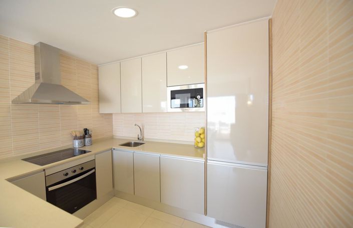 Image No.17-2 Bed Apartment for sale