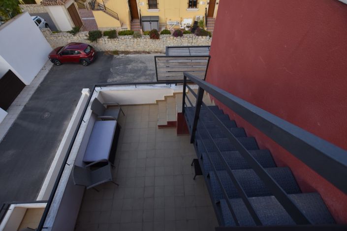 Image No.28-3 Bed Villa for sale