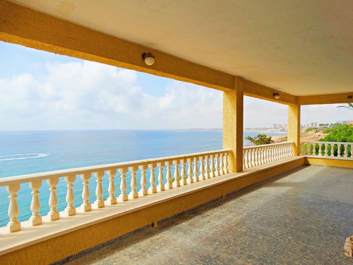 Image No.38-Villa de 8 chambres à vendre à Cabo Roig