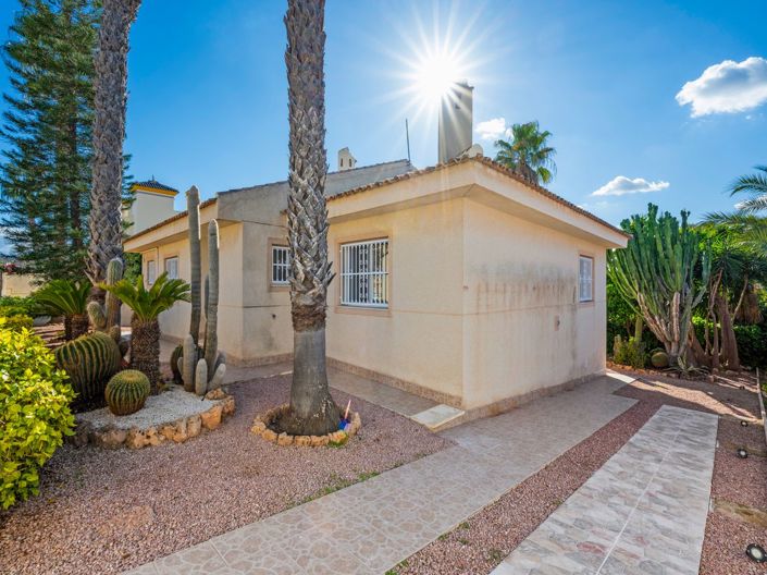 Image No.9-2 Bed Villa for sale