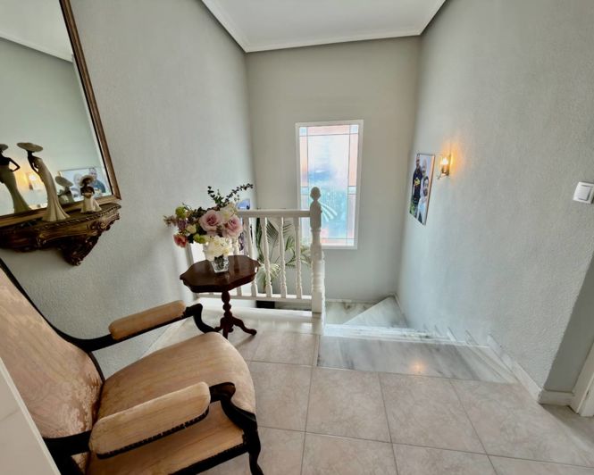 Image No.12-3 Bed Villa for sale