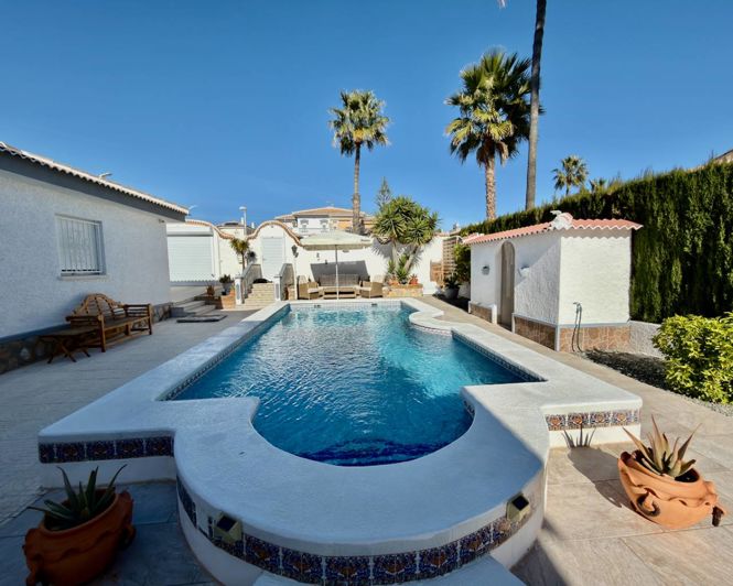 Image No.24-3 Bed Villa for sale