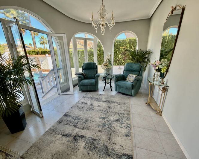 Image No.5-3 Bed Villa for sale