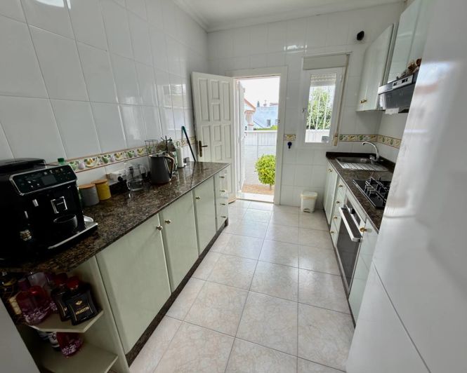 Image No.8-3 Bed Villa for sale