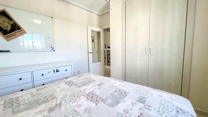 Image No.15-3 Bed Villa for sale