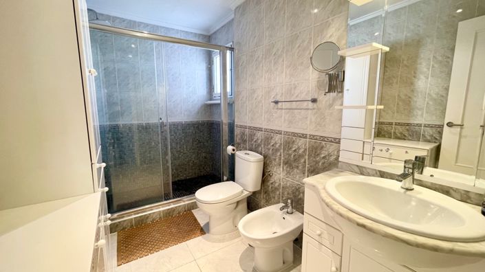 Image No.19-3 Bed Villa for sale