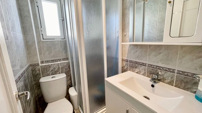 Image No.21-3 Bed Villa for sale