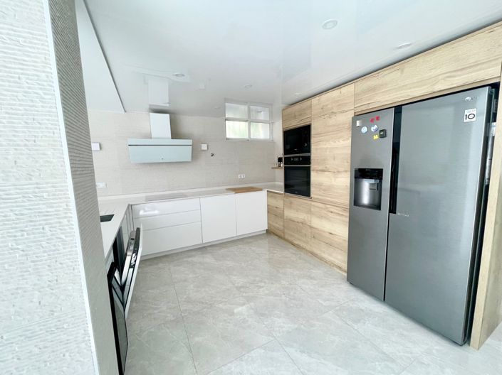 Image No.5-3 Bed Villa for sale