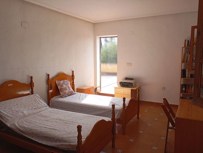 Image No.30-4 Bed Villa for sale