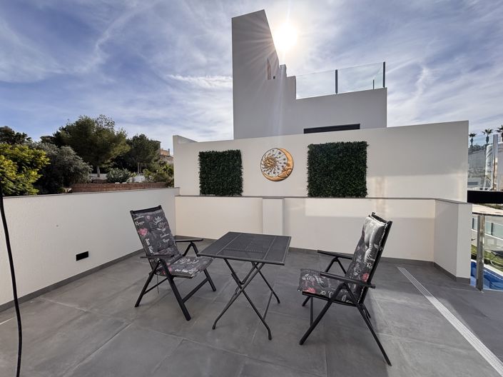 Image No.29-2 Bed Villa for sale