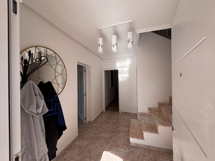 Image No.9-5 Bed Villa for sale