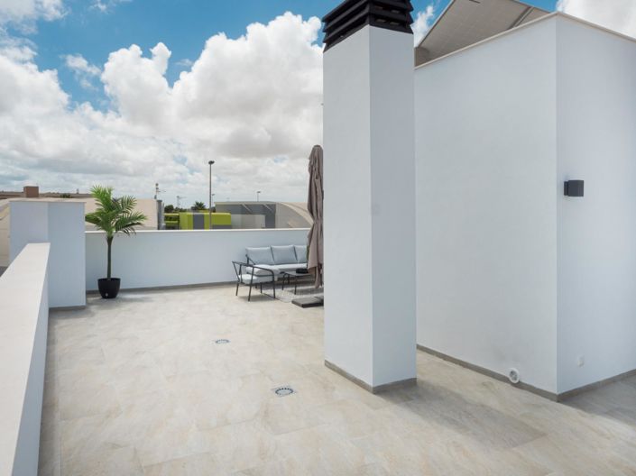 Image No.45-3 Bed Villa for sale