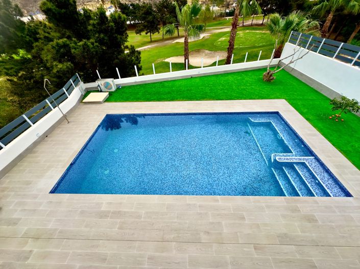 Image No.11-3 Bed Villa for sale