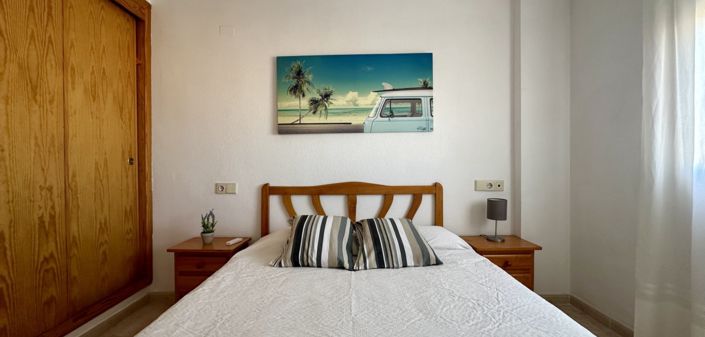 Image No.4-2 Bed Apartment for sale