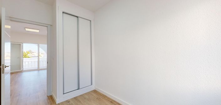 Image No.24-2 Bed Bungalow for sale