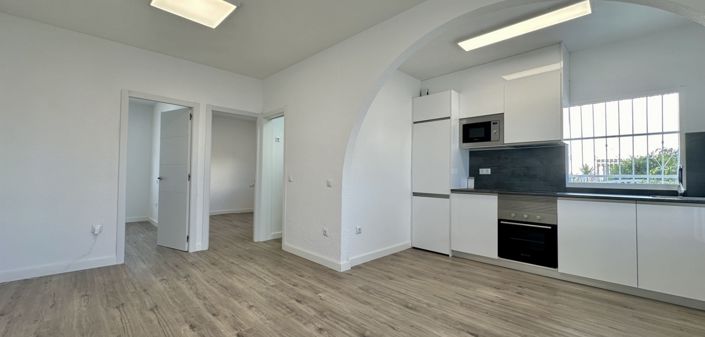 Image No.8-2 Bed Bungalow for sale