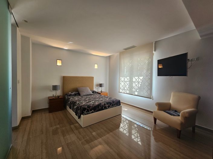 Image No.30-3 Bed Villa for sale