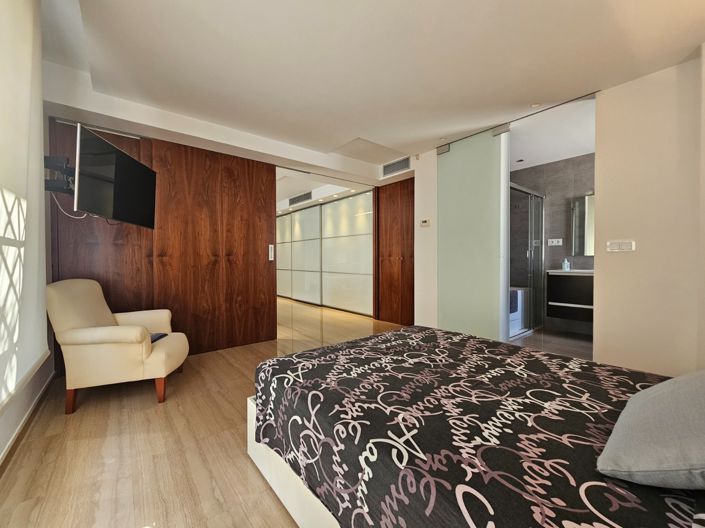 Image No.37-3 Bed Villa for sale