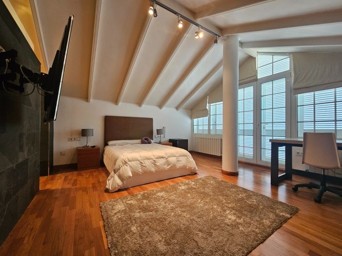 Image No.46-3 Bed Villa for sale