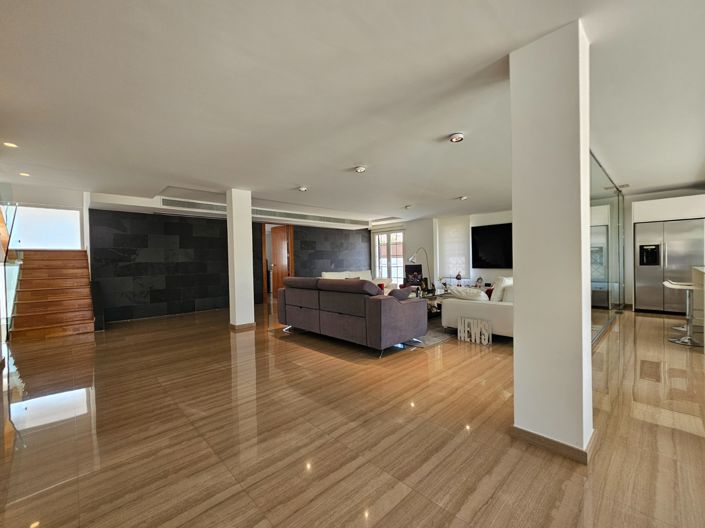 Image No.6-3 Bed Villa for sale