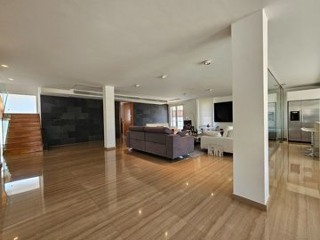 o1j8qg79hinclfq7a201nda3pv47