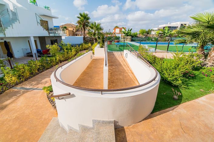 Image No.19-2 Bed Apartment for sale