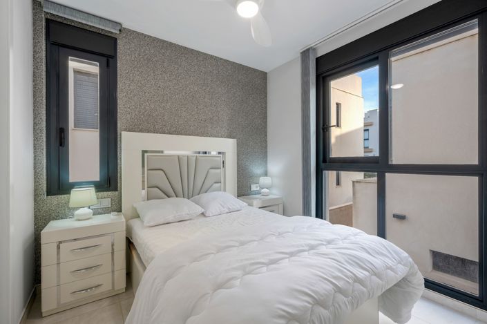 Image No.20-3 Bed Villa for sale