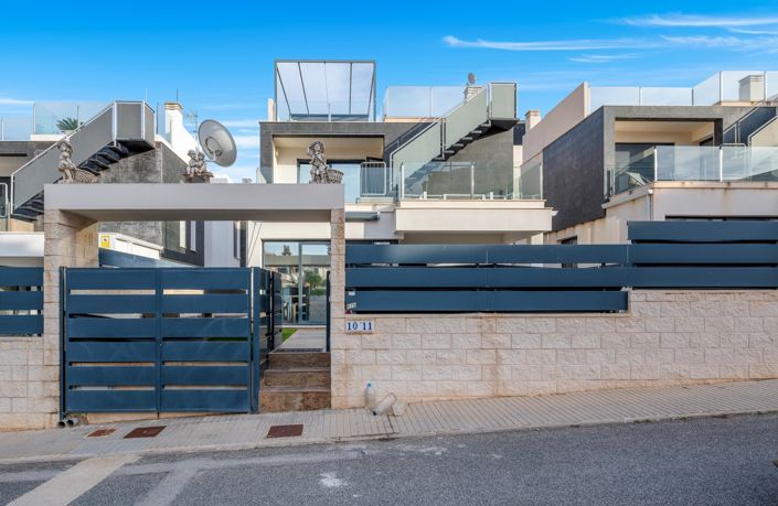 Image No.44-3 Bed Villa for sale