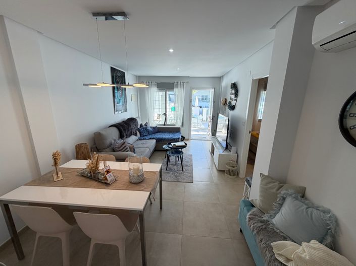 Image No.25-2 Bed Apartment for sale