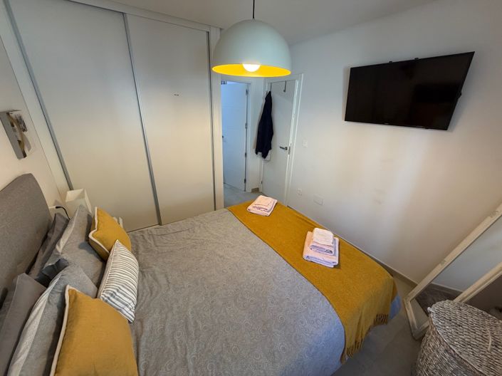 Image No.30-2 Bed Apartment for sale