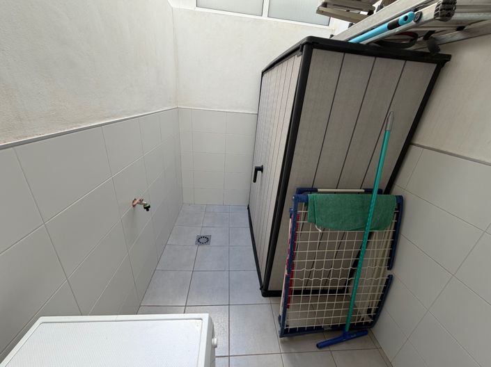 Image No.40-2 Bed Apartment for sale