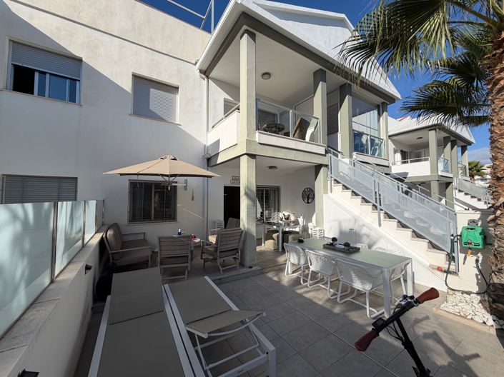 Image No.8-Appartement de 2 chambres à vendre à Orihuela Costa