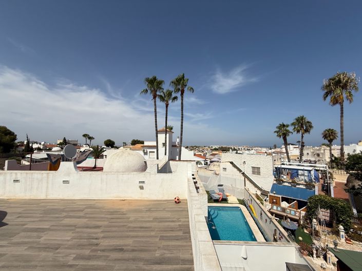 Image No.27-2 Bed Villa for sale