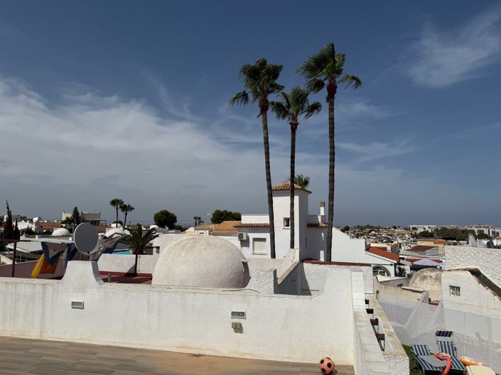 Image No.28-2 Bed Villa for sale