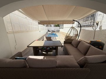 o1j2hc1b7fvm63tvkrs49msev2f