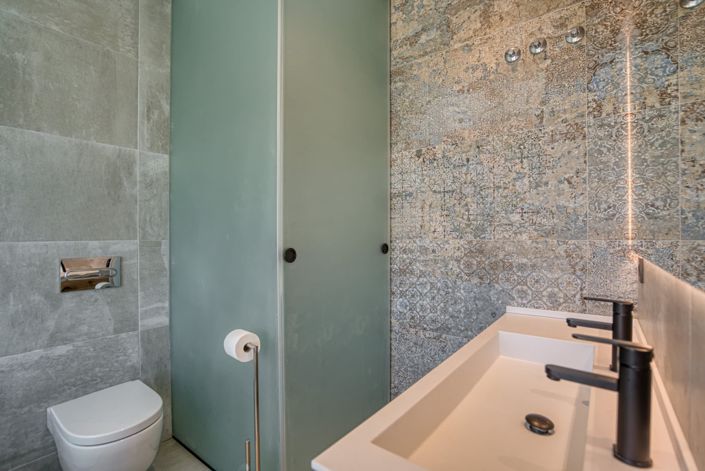 Image No.14-5 Bed Villa for sale