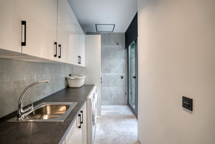 Image No.36-5 Bed Villa for sale