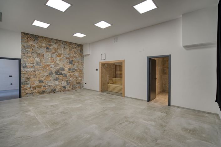 Image No.43-5 Bed Villa for sale