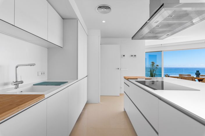 Image No.11-4 Bed Apartment for sale