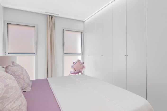 Image No.19-4 Bed Apartment for sale