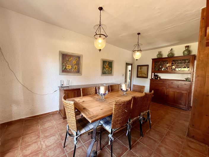 Image No.21-6 Bed Villa for sale