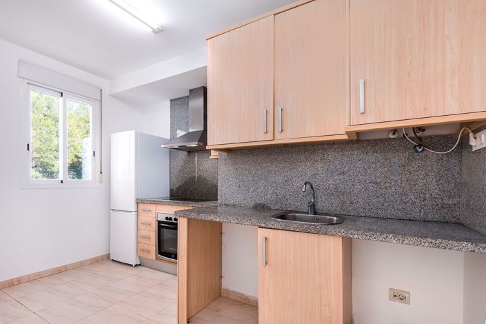 Image No.14-2 Bed Apartment for sale