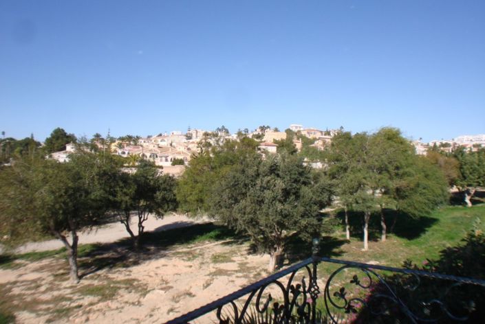 Image No.11-5 Bed Villa for sale