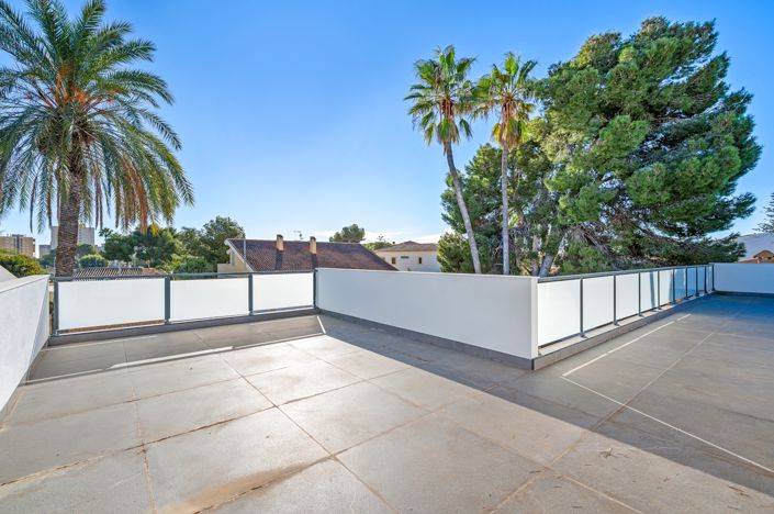 Image No.9-4 Bed Villa for sale