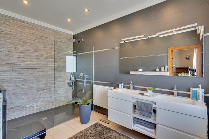 Image No.16-4 Bed Villa for sale