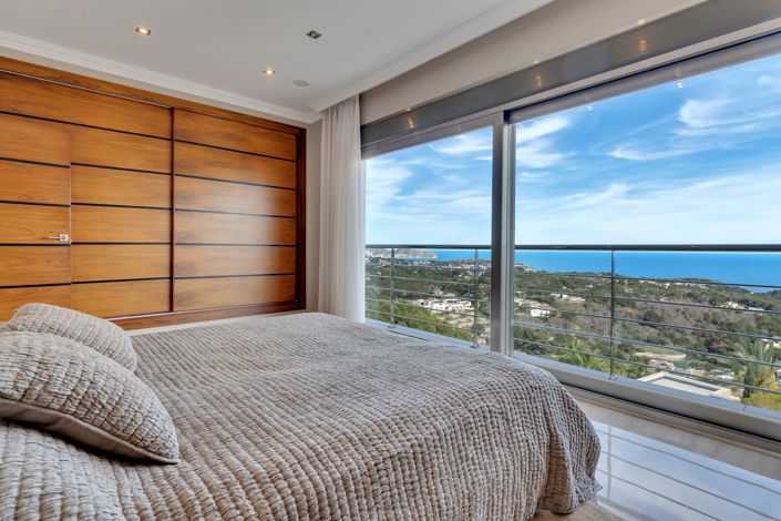 Image No.25-4 Bed Villa for sale