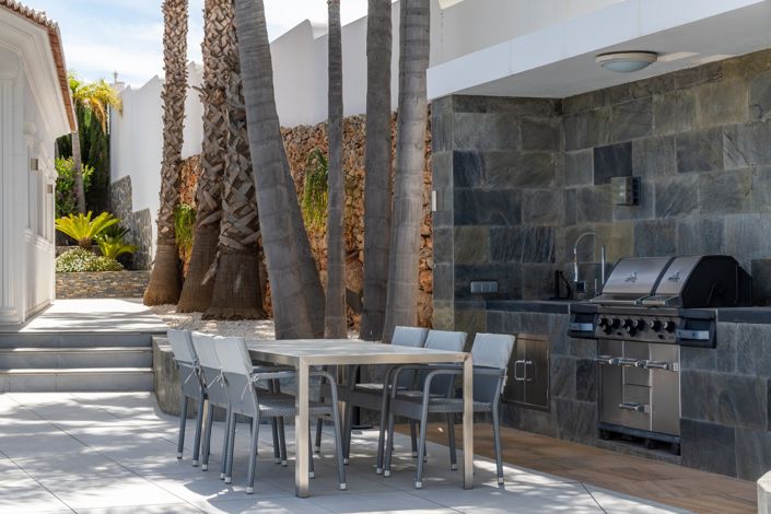 Image No.30-4 Bed Villa for sale